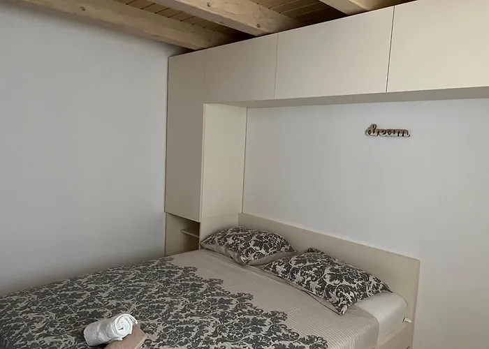 Klara Privlaka (Zadar)